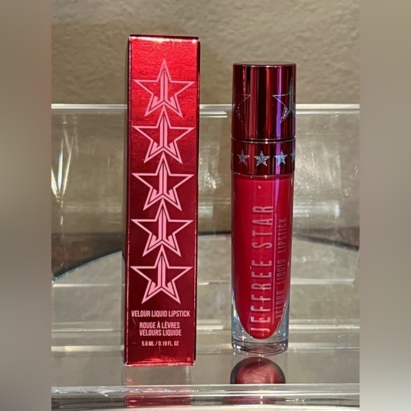 Jeffree Star Velour Lipstick in shade Pink Kitten! Limited edition color, new! - Picture 1 of 6
